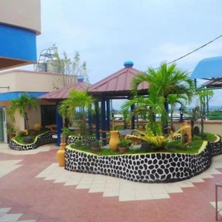 Tabaco Gardenia Hotel Baranghauon Exteriör bild