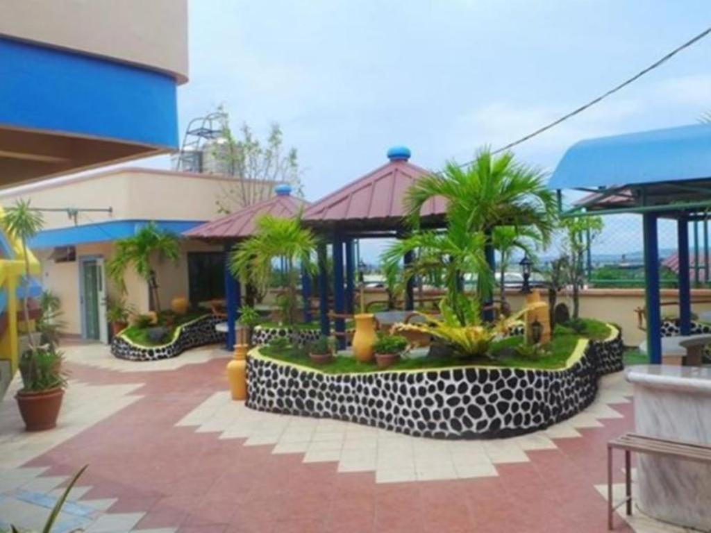 Tabaco Gardenia Hotel Baranghauon Exteriör bild